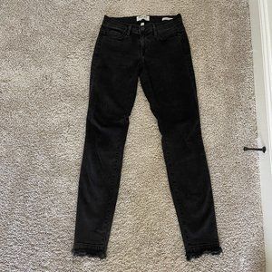 Frame Le Skinny de Jeanne - Black Raw Edge